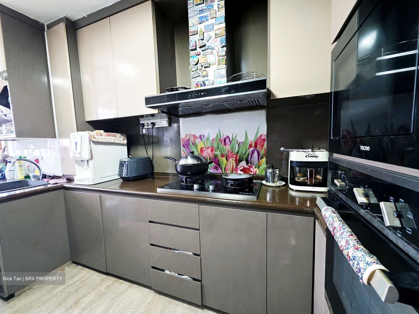 Blk 533 Hougang Avenue 6 (Hougang), HDB Executive #551347351